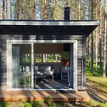Holiday home Pyhaekirnu *