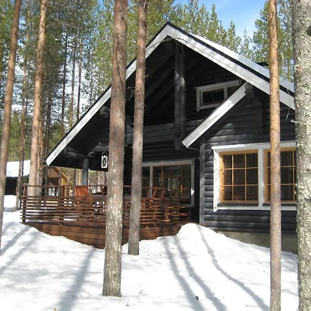 Pyhaekirnu Holiday home *