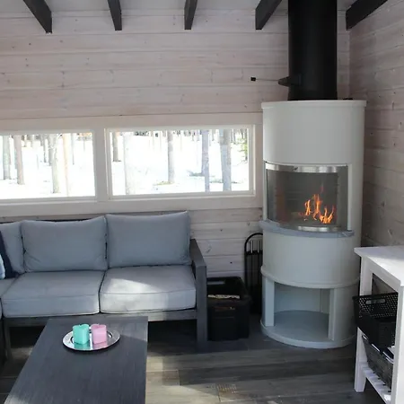 Holiday home Pyhaekirnu *